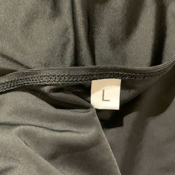 ONE PIECE swimsuit plunging Vneck ruffles tie at neck back strap sz L - Picture 6 of 8